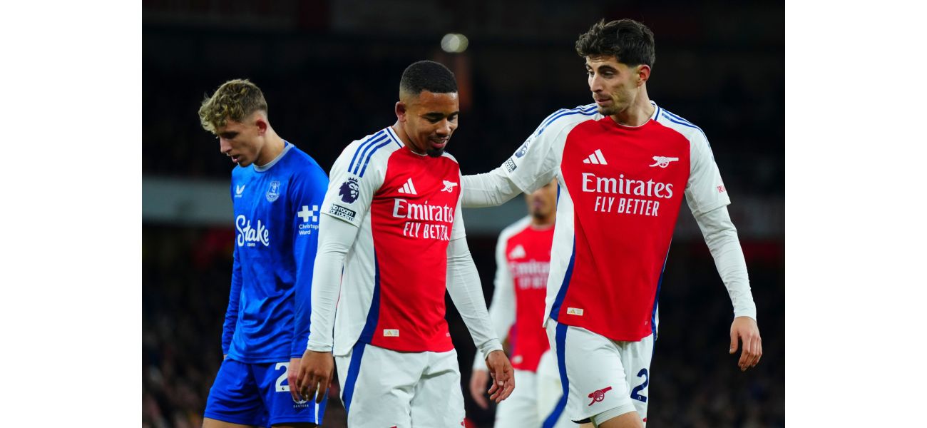 Dyche points out Arsenal error following draw with Everton.