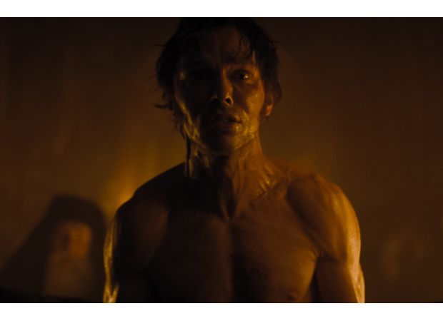 A famous actor encountered rats while shooting a popular horror movie.