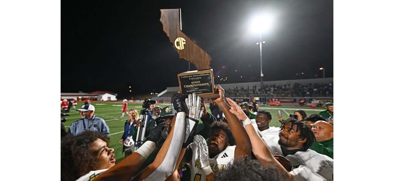 This weekend's CIF state football championship scores and finals.