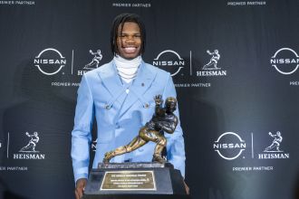 Hunter wins Heisman Trophy, secures spot as top Buffs football player in 2024 - Keeler
