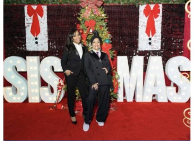 Smith introduces SISMAS Day to honor sisterhood in December.