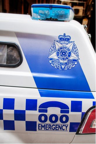 Man arrested for breaking into house with 13-year-old girl in Melbourne.