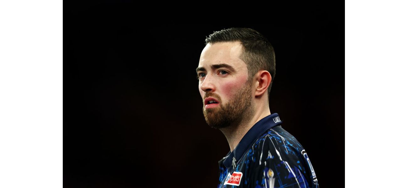 Luke Humphries did not perform his best despite winning his first match in the World Darts Championship with a 3-0 score.