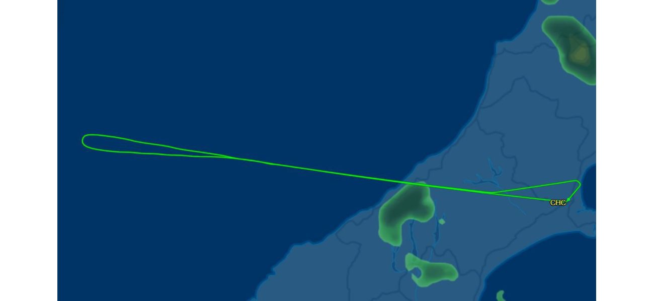 Qantas plane had two incidents in one day, causing it to return to its origin airport twice.