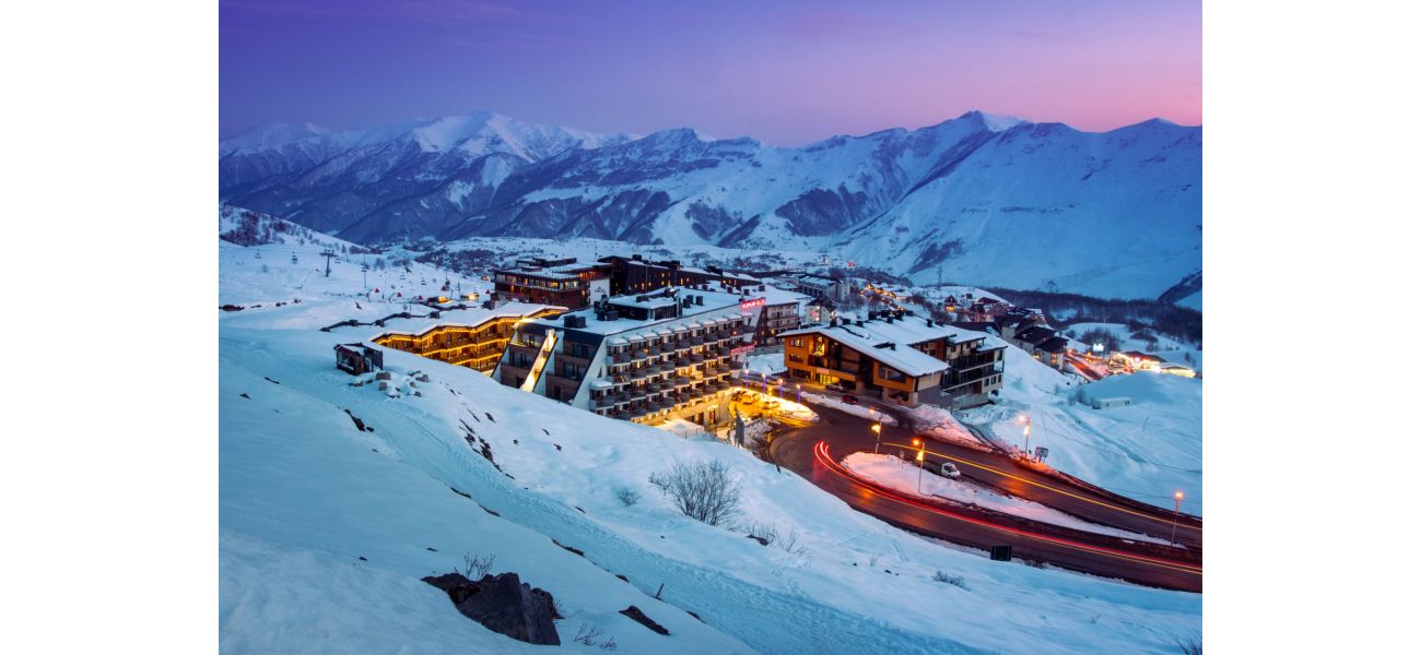 12 fatalities due to carbon monoxide leak at ski resort.