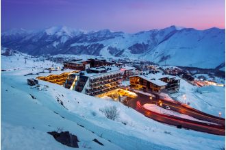 12 fatalities due to carbon monoxide leak at ski resort.