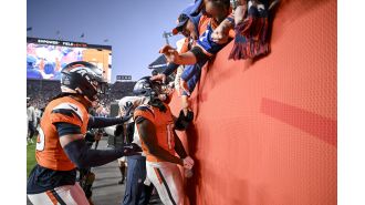 Mims Jr. helps Broncos stay in the playoff race with crucial punt return against Colts.