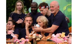 Celebrity flaunts impressive weight loss in shirtless selfie.