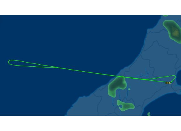 Qantas plane had two incidents in one day, causing it to return to its origin airport twice.