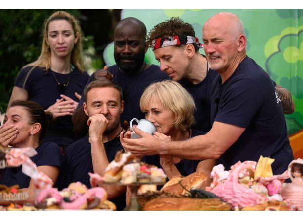 Celebrity flaunts impressive weight loss in shirtless selfie.