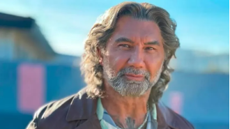 A buff star of Hollywood is now unrecognizable due to his long grey hair and beard.