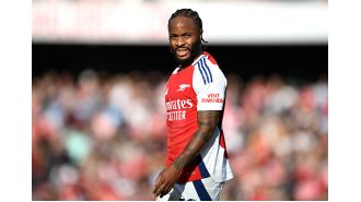 Sterling decides to transfer in January due to poor performance at Arsenal.