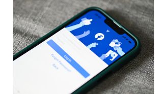 Australian Facebook users can receive a $50 million payout, find out if you qualify.