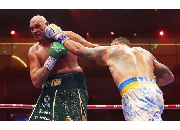 Fury's trainer suggests one adjustment could lead to a win against Usyk.