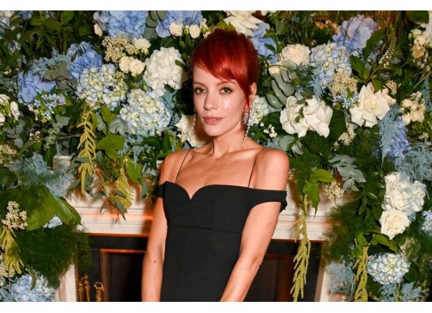 Lily Allen is struggling with her mental health and has stopped eating.