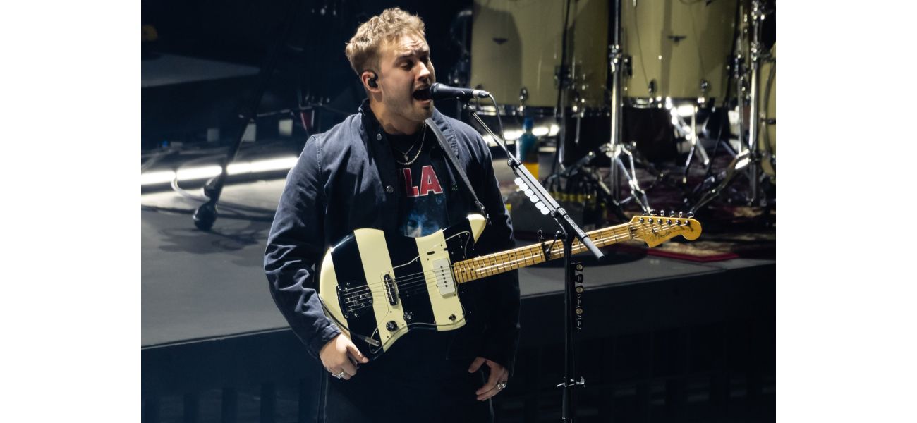 A popular Glastonbury performer had to cancel their 2025 show due to a serious vocal injury just hours before it was set to start.
