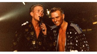 Famous 80s pop star confesses to having no contact with his well-known sibling.