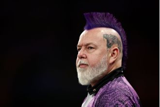 Peter Wright barely won his first match in the World Darts Championship despite being called 