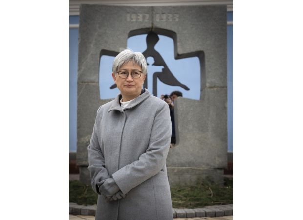 Australian ambassador will go back to Ukraine for crucial period during war.