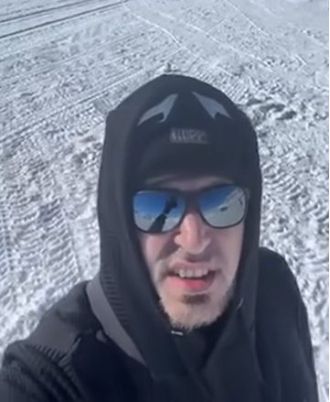 After going to Antarctica, Flat Earther admits he was mistaken.