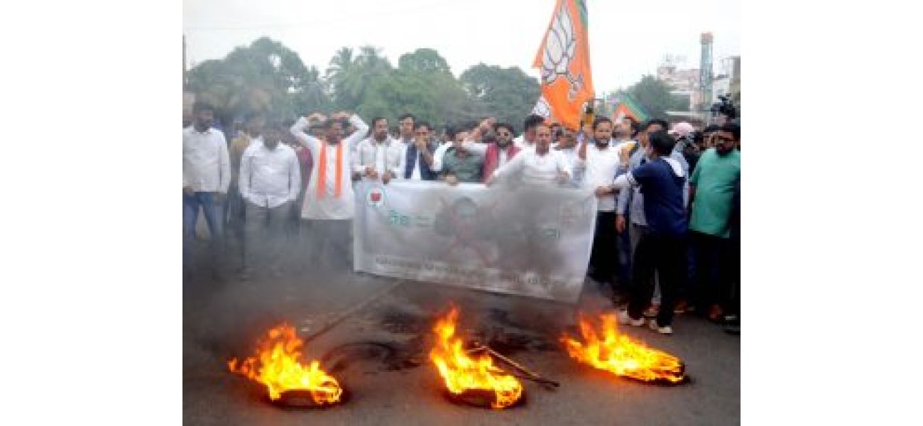 Protests between Congress and Youth BJP in Odisha due to Parliament's impact on heat felt in the state.