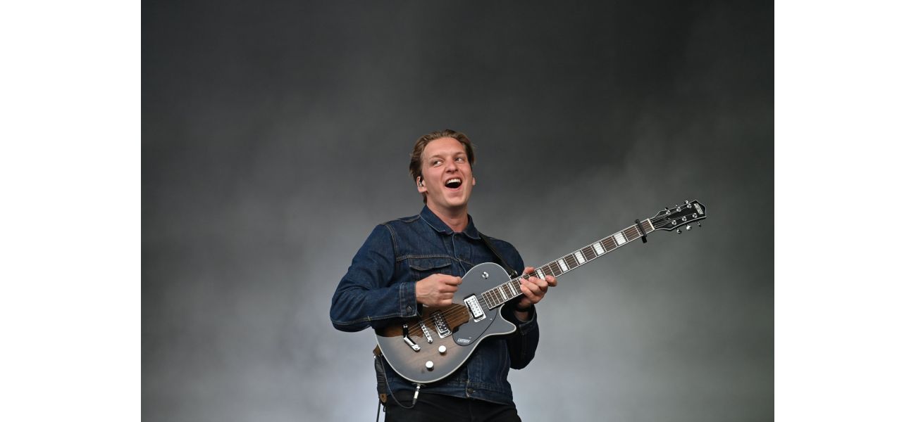 Famous singer becomes a father for the first time after facing health issues for a year.