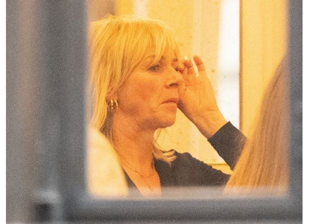 Zoe Ball emotional at goodbye lunch with team before leaving Radio 2.