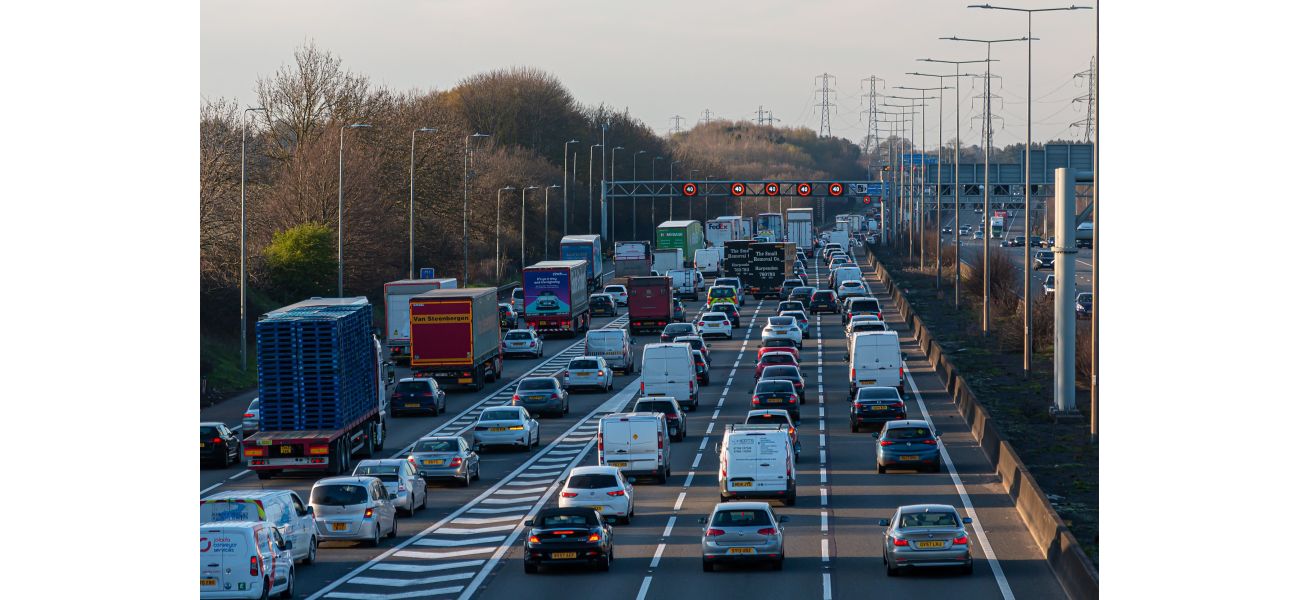 This Christmas, many people will be traveling on the roads, making it one of the busiest holiday seasons in recent years.