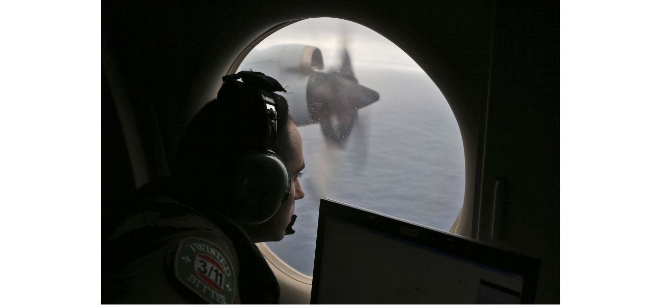 Malaysia has agreed to restart the search for missing flight MH370 under the 'no find, no fee' policy.