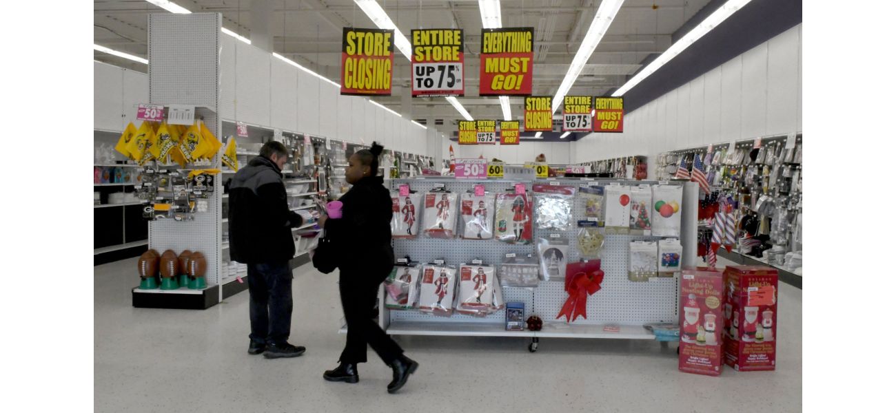 Popular store shutting down most of its remaining stores right before the holiday season.