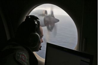Malaysia has agreed to restart the search for missing flight MH370 under the 'no find, no fee' policy.