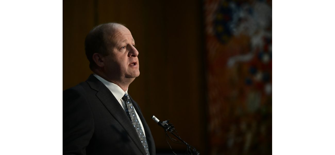 The governor of Colorado grants pardons and reduced sentences for 26 individuals.