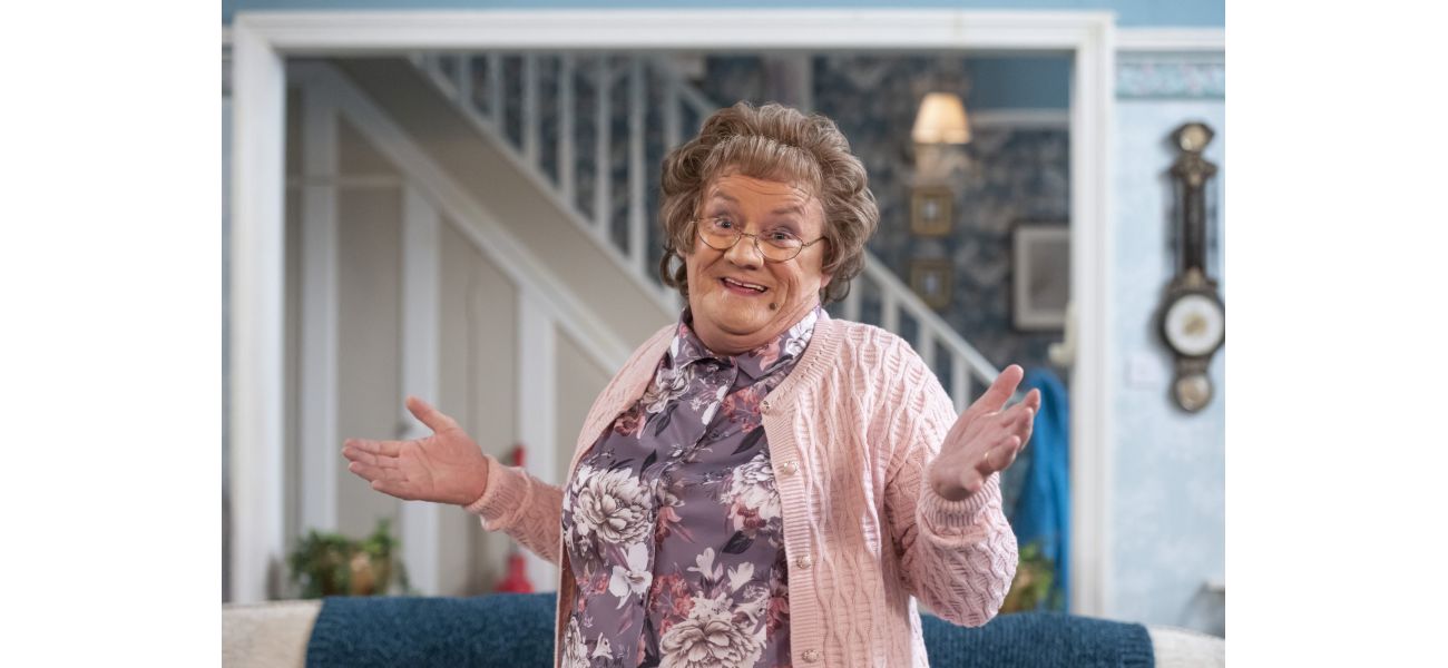 Ben Elton believes that those who criticize Mrs Brown's Boys simply do not have an understanding of comedy.