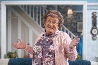 Ben Elton believes that those who criticize Mrs Brown's Boys simply do not have an understanding of comedy.