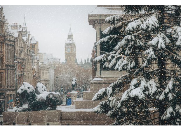 When was the most recent Christmas in London with snow?