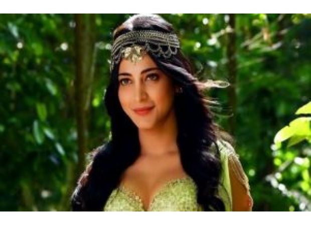 Shruti Haasan leaves Adivi Sesh's film 'Dacoit' due to uncomfortable work environment.