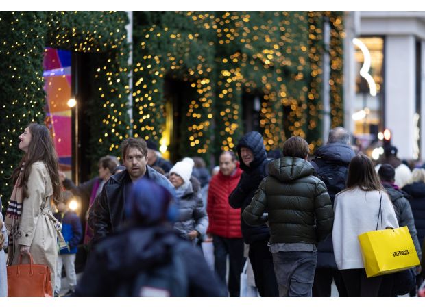 Are stores open on Christmas Day?