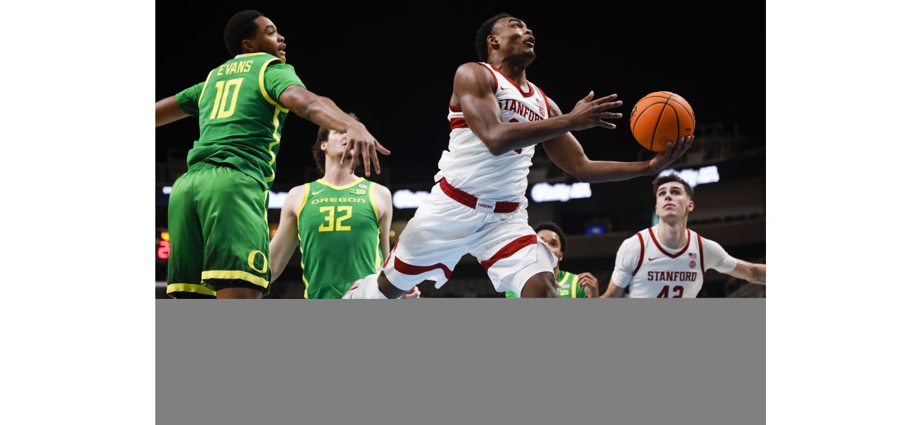 No. 10 Oregon dominates Stanford, who struggles with 3-point shooting at San Jose Tip-Off.