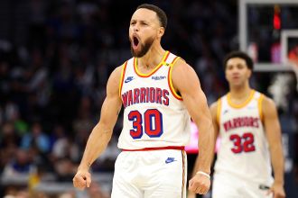 Steve Kerr wants the Warriors to discuss and strategize about this play.