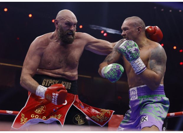 Turki Alalshikh disagrees with Tyson Fury over Usyk loss.