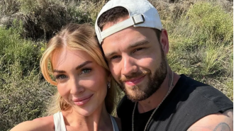 Liam Payne's girlfriend honors him with tattoo 2 months after his death.