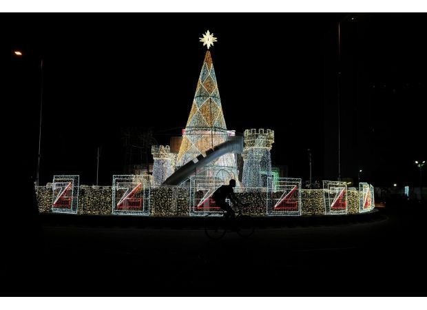 32 killed in stampedes during Christmas food distribution in Nigeria.