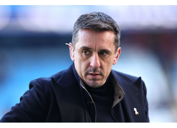 Gary Neville says that Liverpool's biggest competitor for the Premier League title is Manchester City.