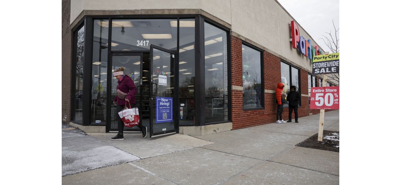 Party City closes after 40 years, leaving customers sad to see it go.