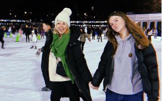 Zoe Ball heads to NYC for holidays after leaving Radio 2 gig.