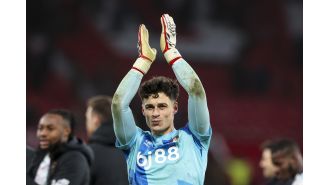 Kepa Arrizabalaga praised for 'fantastic' display against Man Utd.