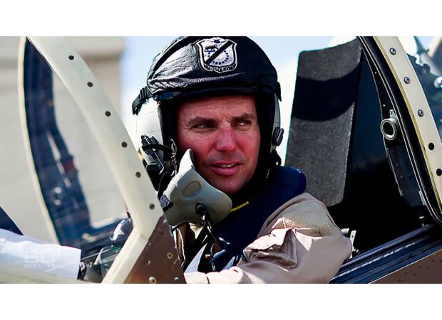 A former fighter pilot who allegedly trained Chinese military will be sent to the US for trial.