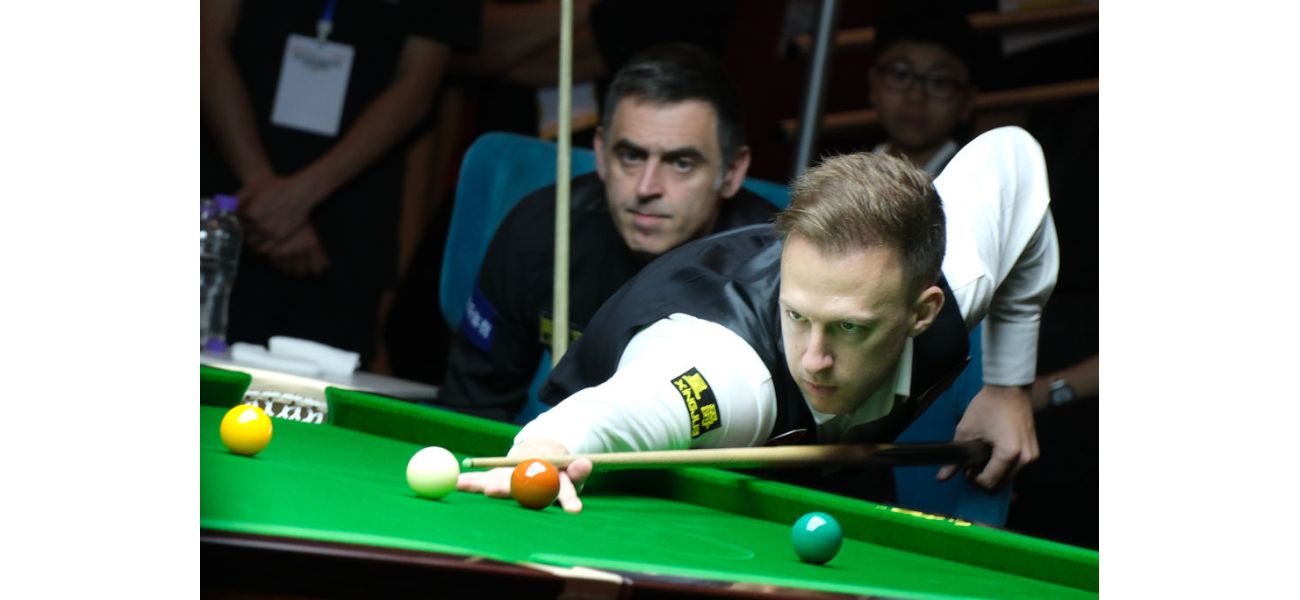 Snooker star Ronnie O'Sullivan shares how he mentored Judd Trump in the early stages of his career.