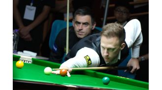 Snooker star Ronnie O'Sullivan shares how he mentored Judd Trump in the early stages of his career.