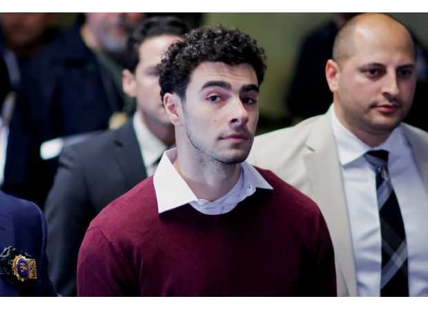 Luigi Mangione refutes CEO murder accusation.